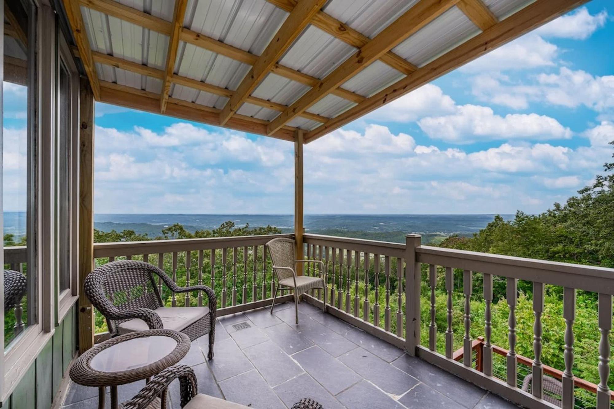 Rubys Roost Villa Mentone ภายนอก รูปภาพ