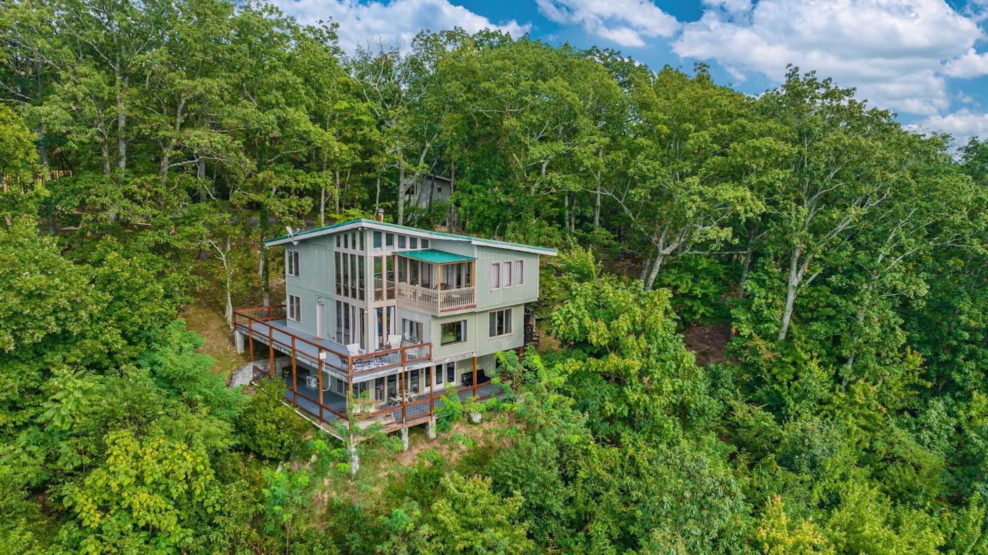 Rubys Roost Villa Mentone ภายนอก รูปภาพ