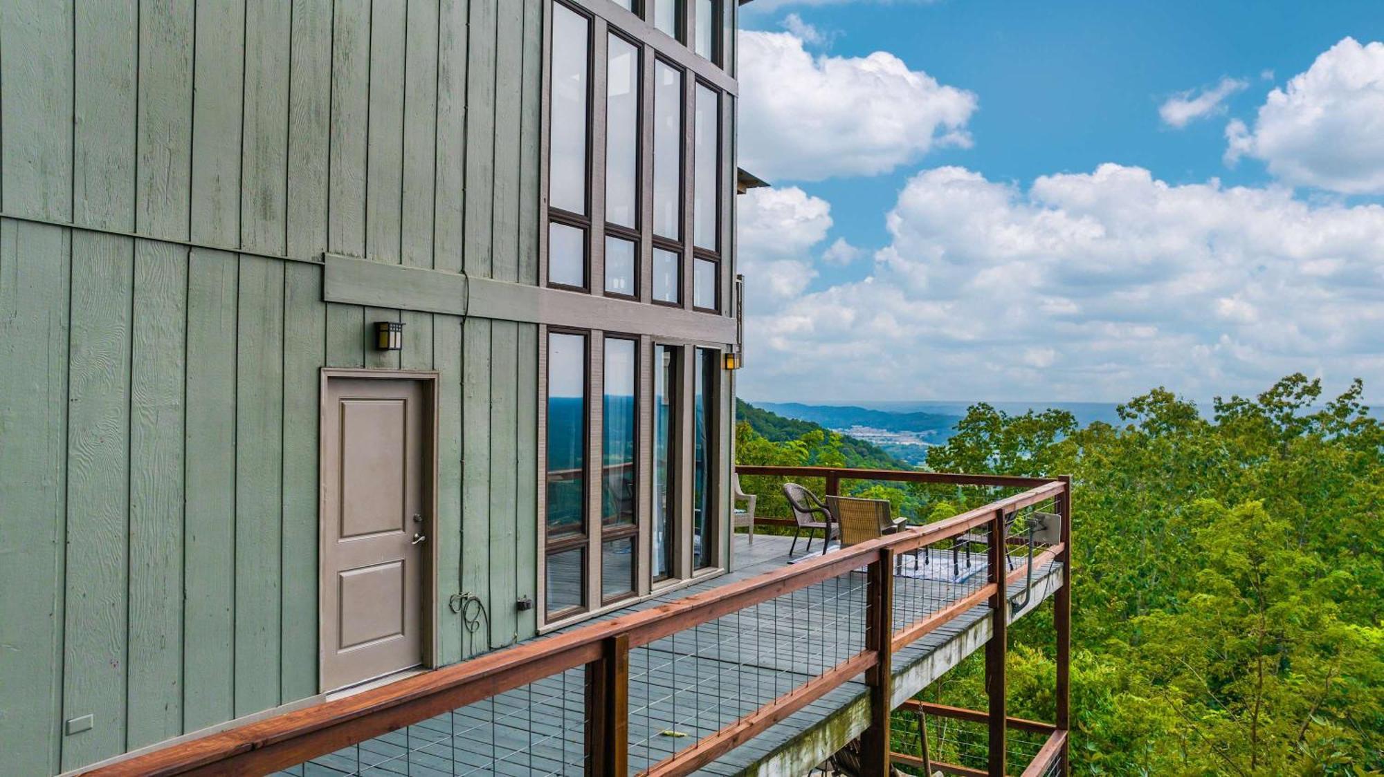Rubys Roost Villa Mentone ภายนอก รูปภาพ