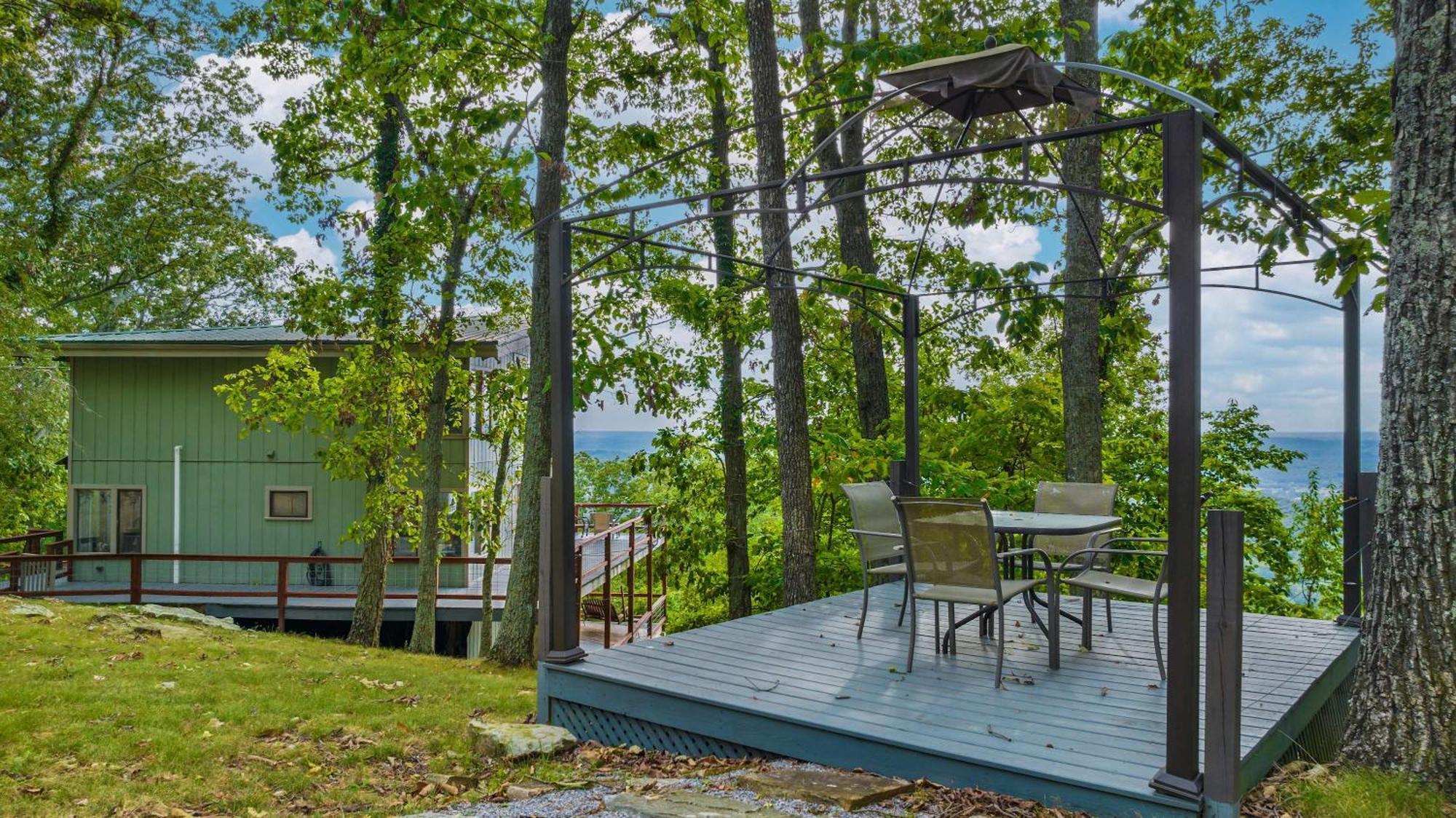 Rubys Roost Villa Mentone ภายนอก รูปภาพ